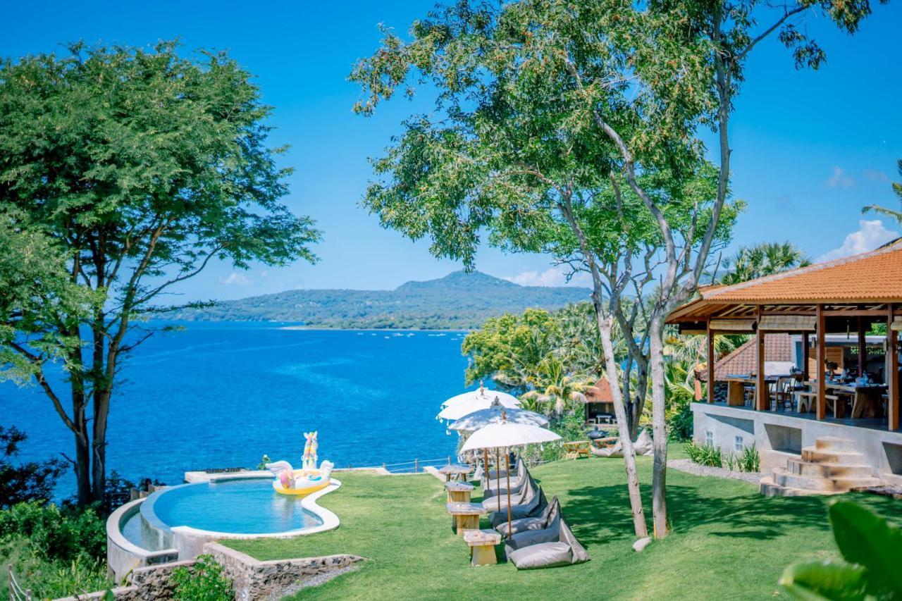 Bali Cliff Glamping Hotel Seraya Eksteriør billede