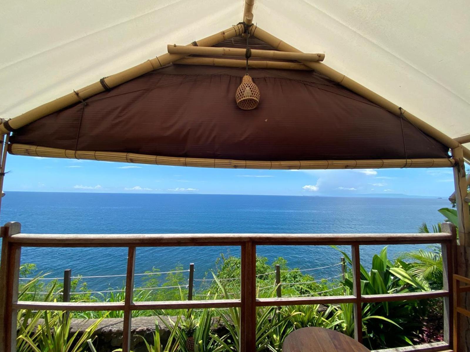 Bali Cliff Glamping Hotel Seraya Eksteriør billede