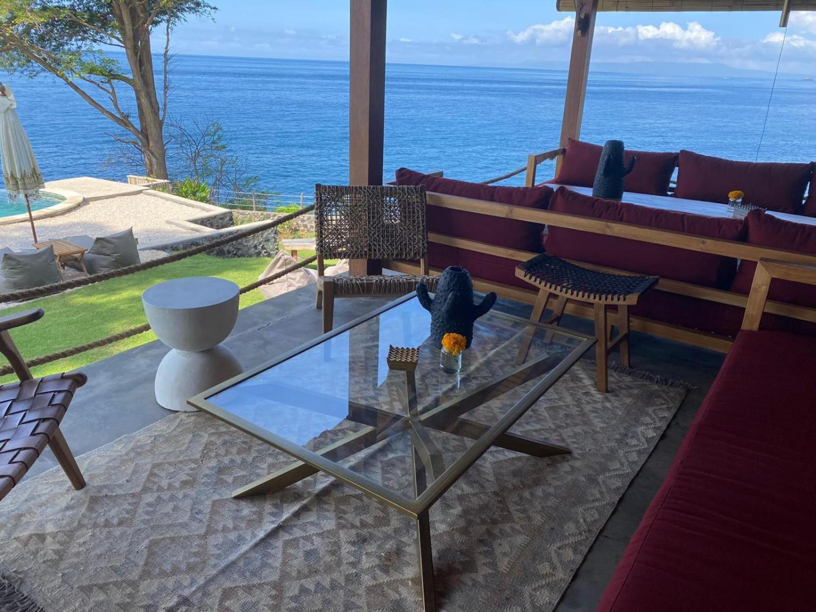 Bali Cliff Glamping Hotel Seraya Eksteriør billede